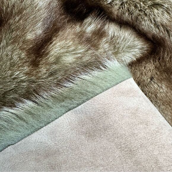 Donna Karan * Fall 2011 Runway Lamb Shearling Stole - Picture 11 of 16